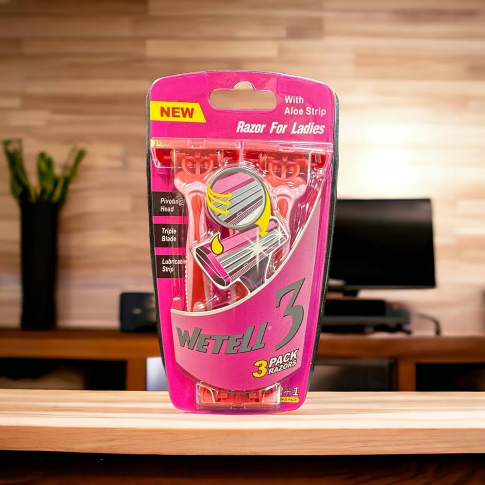 Wetell 3-pack of triple-blade disposable razors for women.