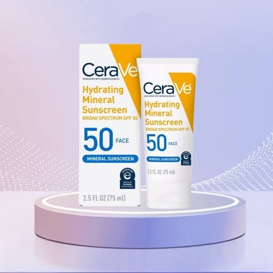 CeraVe – Hydrating Mineral Face Sunscreen Lotion SPF 50 with Zinc Oxide 75 ML