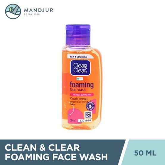 Clean & Clear Foaming Face Wash 50 mL