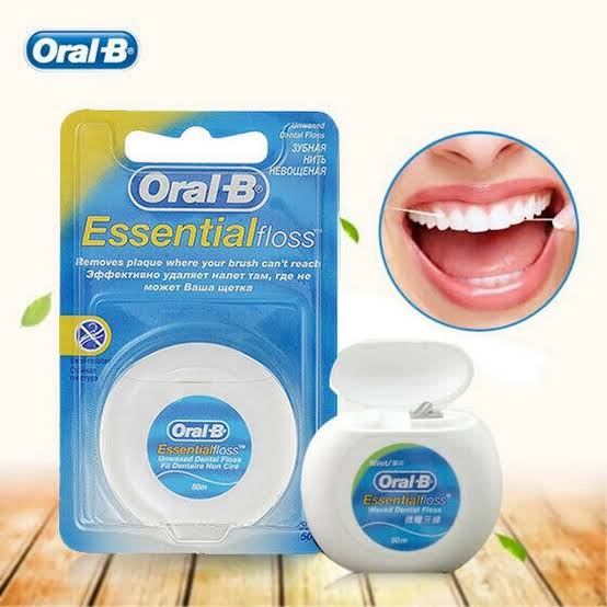 Oral-B Essential Dental Floss (Mint), 50m